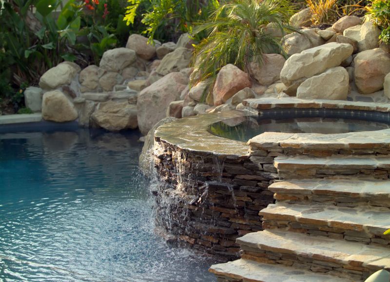 spade water features